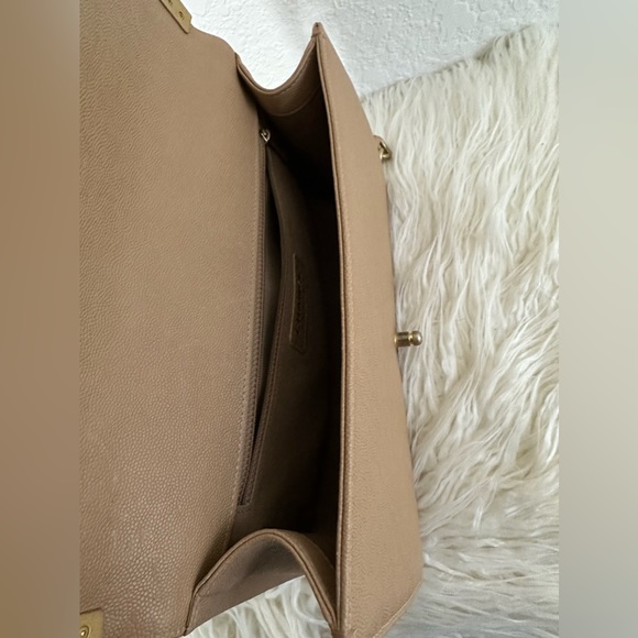 Authentic Chanel Bag - Picture 3 of 7